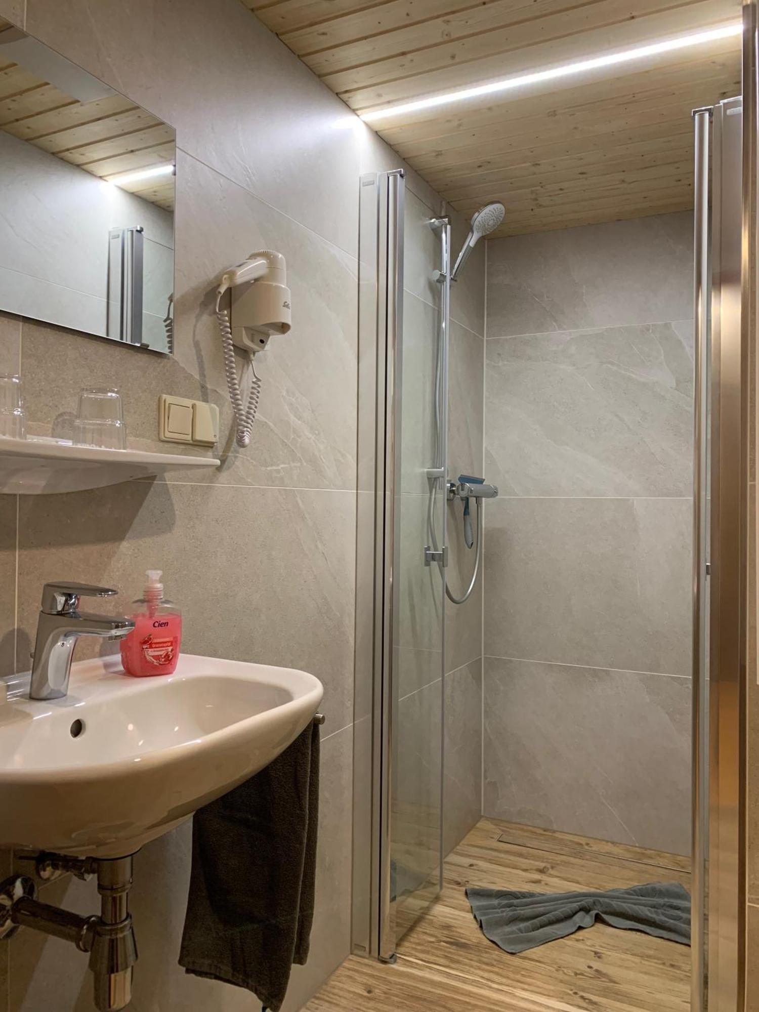 Gaestehaus Baldauf Берванг Екстериор снимка